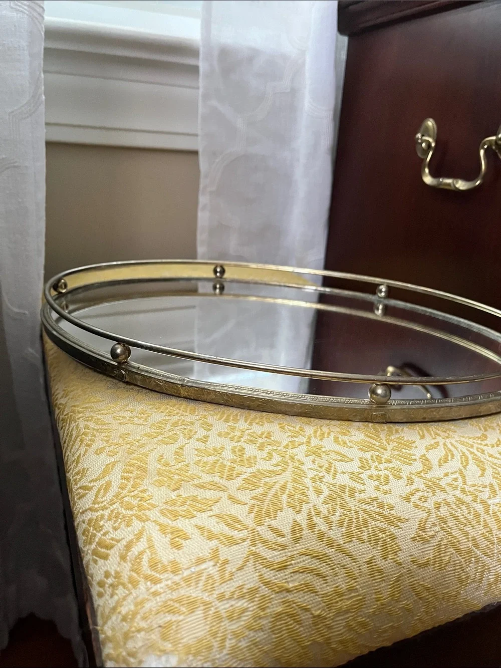 Round Mirrored Tray with Gold Rail